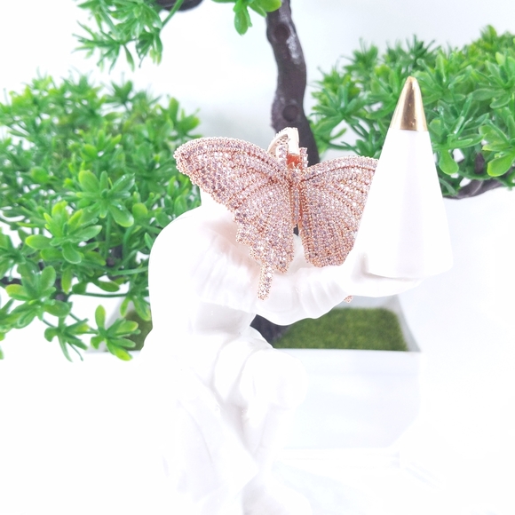 💞 Rose Gold Plated Butterfly Pendant + RGP Chain - Picture 5 of 8